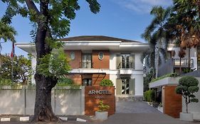 Artotel Casa Hangtuah